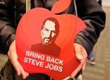 Apple's Final MacWorld: Delivers and Disappoints