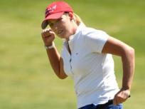 Top Golfer Fights Breast Cancer With Birdies