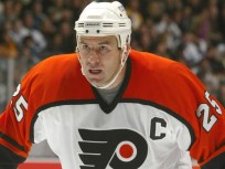 Former Flyer Knows Severity of Concussions