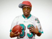 Will.i.am Makes Black-Eyed Plea to the Dolphins