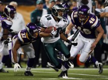 Eagles Beat Vikings, Advance in Playoffs
