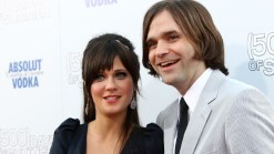 Zooey Deschanel, Rocker Husband Finalize Divorce