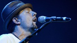 Jason Mraz Tops Myanmar Anti-Trafficking Concert