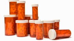 Americans Spending Less on Medicine