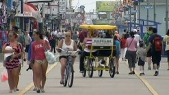 People Head to the Shore for Memorial Weekend