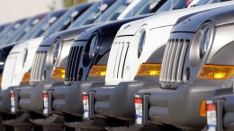 Chrysler Recalls 2.7 Million Jeeps