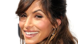 Sarah Shahi in "Bullet to the Head"