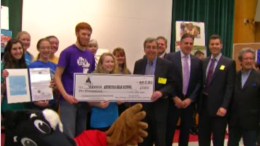 High Schoolers Give Back