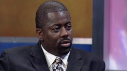 Sex Suit Against Ex-PHA Chief Thrown Out