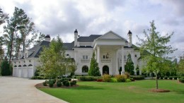 Michael Vick's Mansion a No-Sell at Auction 