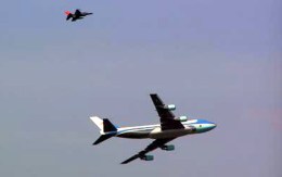 Obama Orders Review of NYC Flyover