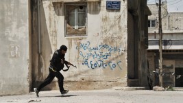 Scores Killed in Syria Despite Truce