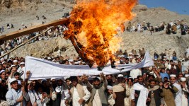 12 Die in Afghan Quran-Burning Protests