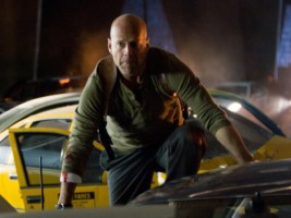 Bruce Willis Ready to "Die Hard" Again