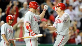Pence Homers Twice in Win Over Nats 