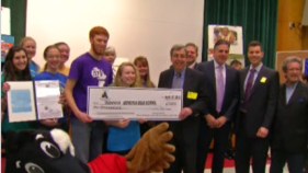 High Schoolers Give Back
