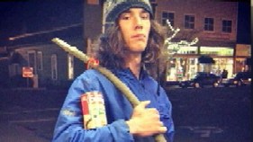 Hatchet-Wielding Hitchhiker's Dad Stands by Son