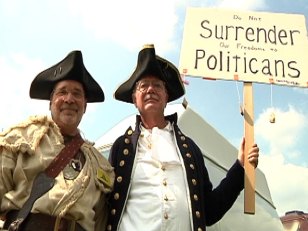Tea Partiers Turn on GOP Leadership