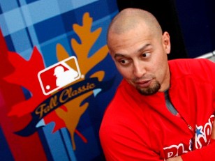 It’s Official Victorino to Play Game 6