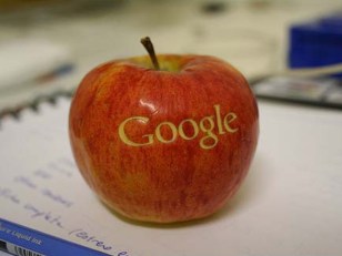 FCC Releases Details of Google, Apple Tiff