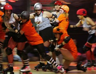 2/6-2/7: Skates, Style and the Superbowl
