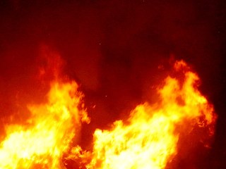 Fire Destroys Del. Home, 1 Dead Inside
