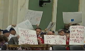 Philly Firefighters Protest, Turn Up the Heat on Mayor Nutter