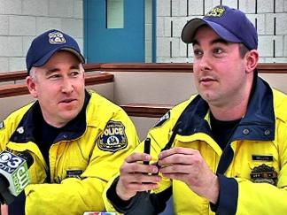 Philly Cops Unexpectedly Deliver Baby