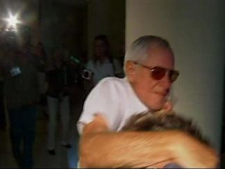 Sweeten's Dad Attacks Photographer