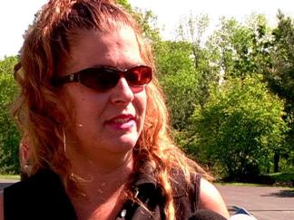 Raw Video: Tasered Teen's Mom Apologizes to Phillies