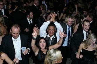 1/15-1/16: Pop, Parties and Performances