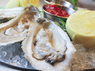 1/18: Pub Prizes, Pool and Seafood Picks 