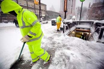 Winter Weather Center: Complete Snow Coverage