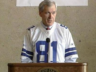 Dallas Mayor Didn't Approve Giving City Key to Vick