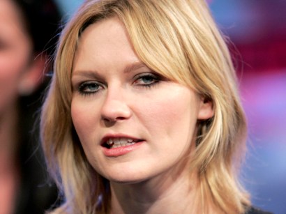 A jury deadlocked Friday on the most serious charge against a mechanic who said he was misled into taking part in the theft of Kirsten Dunst's $2,000 handbag during a Manhattan movie shoot. A jury deadlocked Friday on the most serious charge against a mechanic who said he was misled into taking part in the theft of Kirsten Dunst's $2,000 handbag during a Manhattan movie shoot.