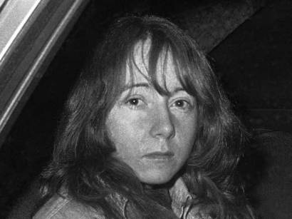 Lynette "Squeaky" Fromme is a free woman after 34 years in prison for attempting to assassinate President Ford. Lynette "Squeaky" Fromme is a free woman after 34 years in prison for attempting to assassinate President Ford.