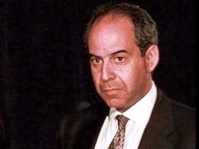 Hassan Nemazee, a key Democrat fundraiser, is charged with lying to Citibank to get a $74 million loan. Hassan Nemazee, a key Democrat fundraiser, is charged with lying to Citibank to get a $74 million loan.