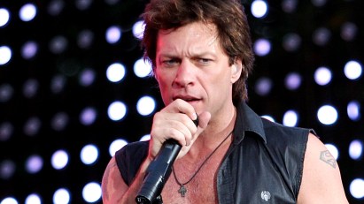 Bon Jovi Helps With Homeless Housing Project