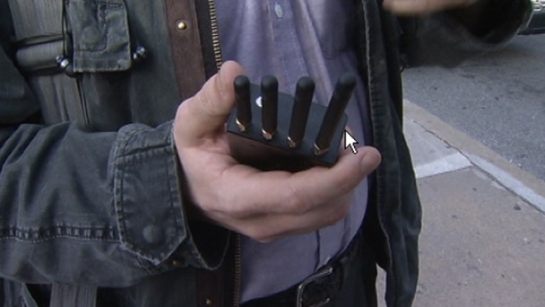 Rider Jams Cell Phones on SEPTA Buses
