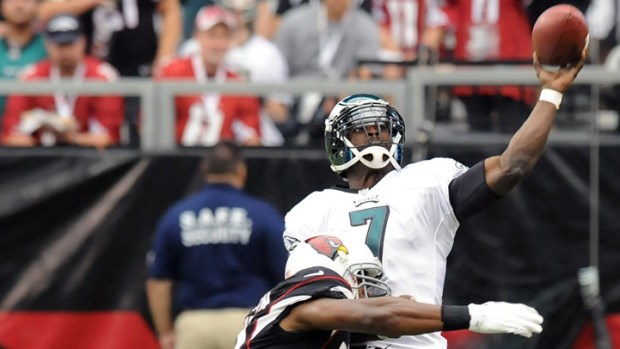Turnovers, Cardinals D Too Much for Eagles 
