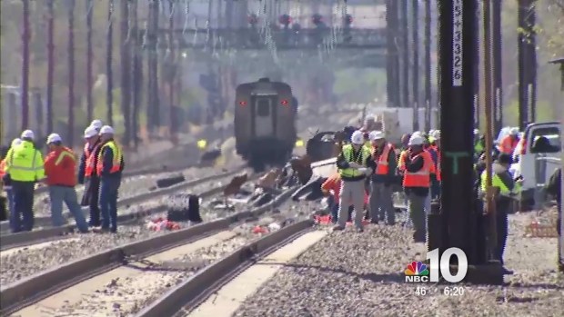 2 Workers Die As Amtrak Train Strikes Backhoe Causing Fireball Nbc 10 Philadelphia