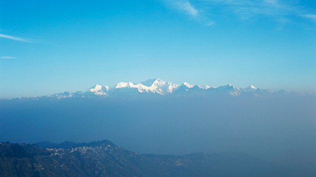 5 Climbers Feared Dead on World's 3rd Highest Peak