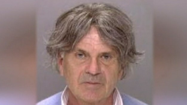 Fake Pilot Forced to Leave U.S. 