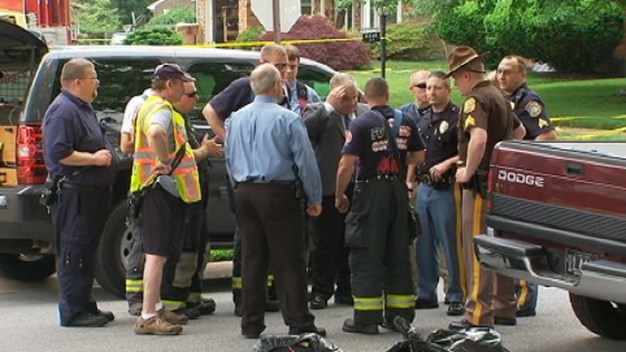 Man Hurt After Throwing Dead Vet's Grenade: Police