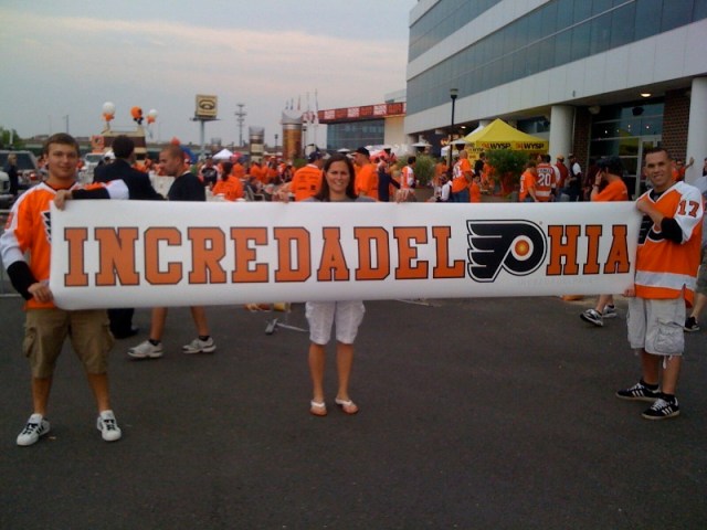 Your Photos: Fans Get Flyered Up
