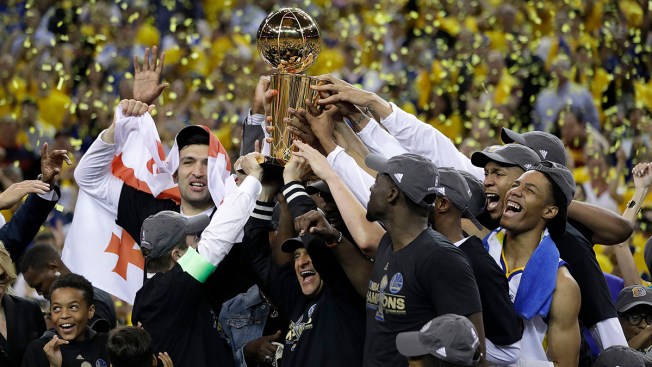 Messi, Neymar and Barcelona congratulate National Basketball Association champions Warriors
