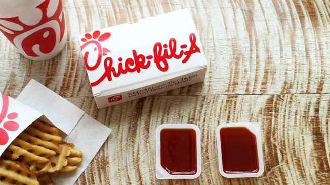 Eat Mor Chikin And Rodents? Woman Claims Dead Rodent Was Inside Chick-fil-A Sandwich