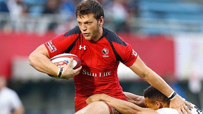 Eagles sign Canadian rugby player Adam Zaruba