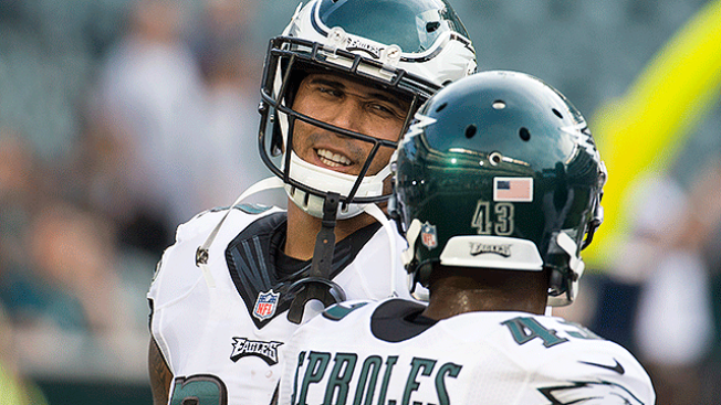 Wentz long way from matching Big Ben's rookie season