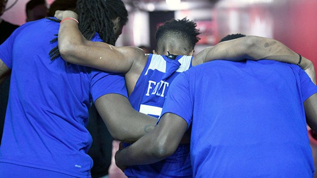 Markelle Fultz Suffers Left Ankle Sprain in Vegas Summer League Game